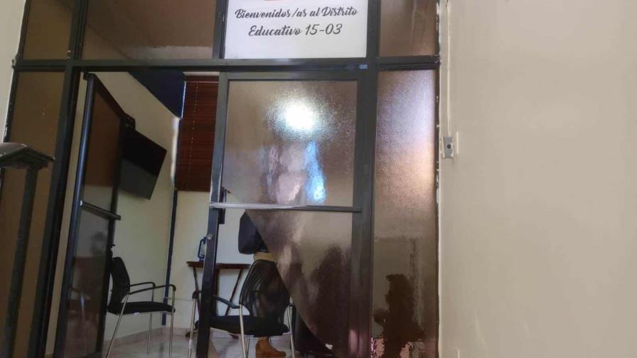 Sustraen equipos electrónicos en Distrito Escolar 15-03 de Ciudad Nueva