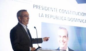 Abinader: Tenemos que planificar para usar cada vez menos mano de obra extranjera
