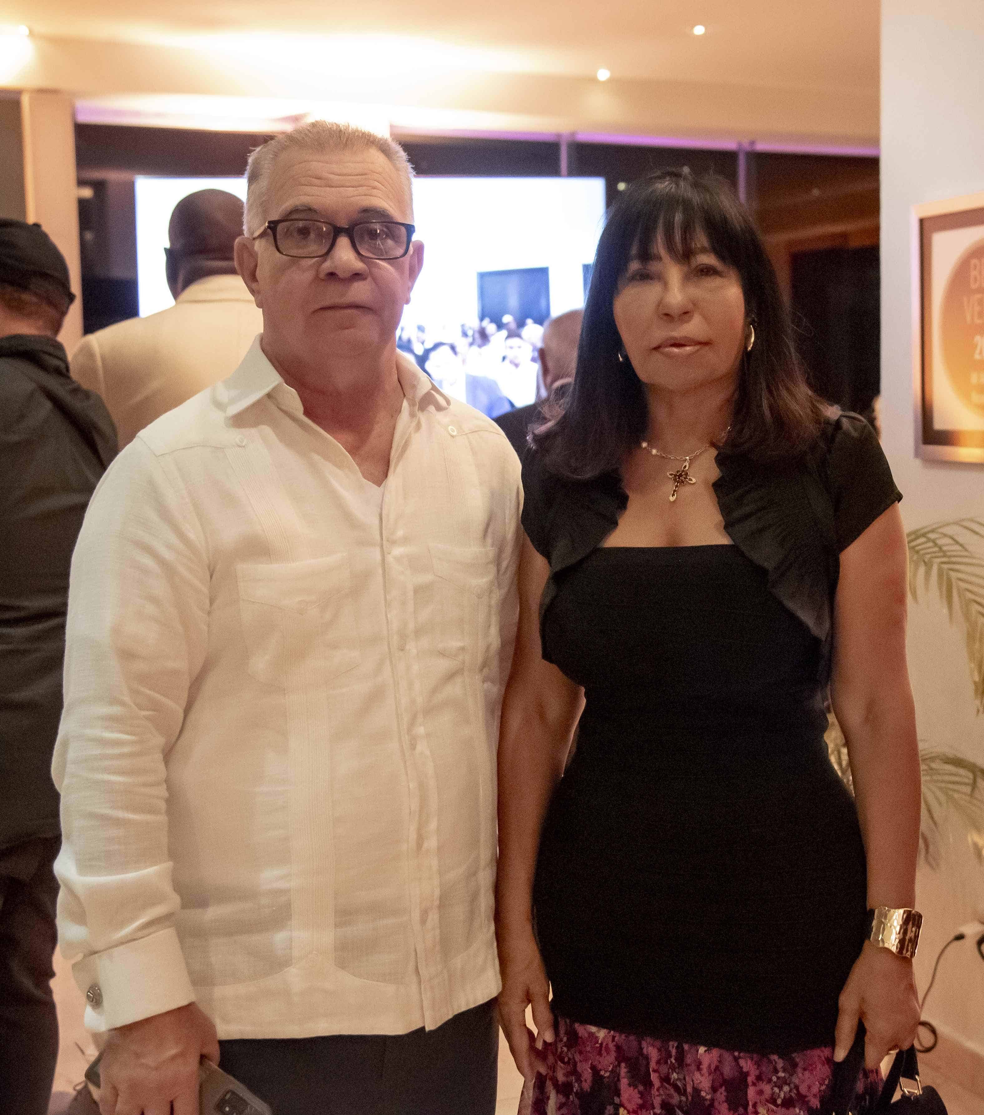 Luis Humeau y María Humeau.