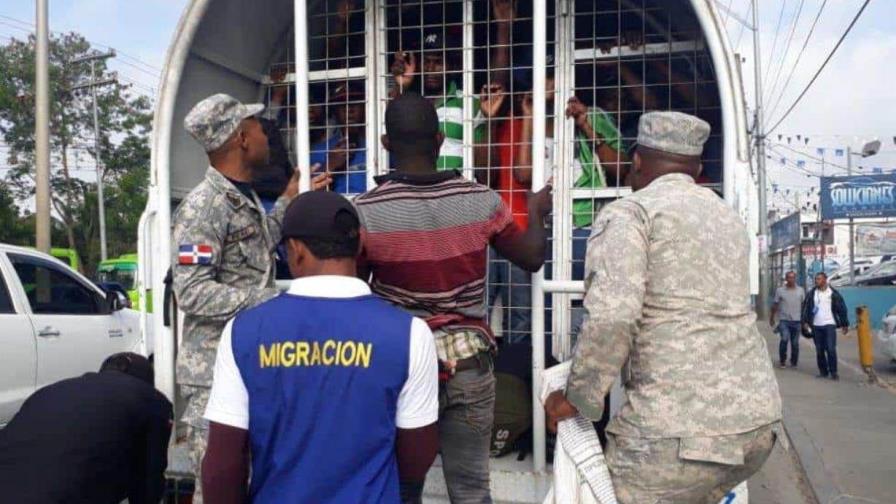 Gobierno dice no quedará impune violación a menor haitiana durante operativo migratorio