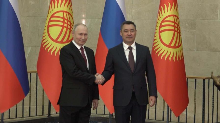 Putin llega a Kirguistán en su primer viaje desde que la CPI ordenó su captura
