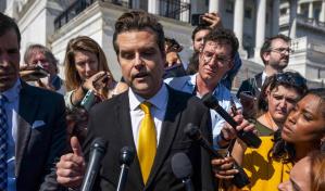 Congresista Matt Gaetz acude a evento de campaña de Trump en Florida