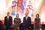 Españoles y dominicanos brindan en la Fiesta  Nacional de España Españoles y dominicanos brindan en la Fiesta  Nacional de España