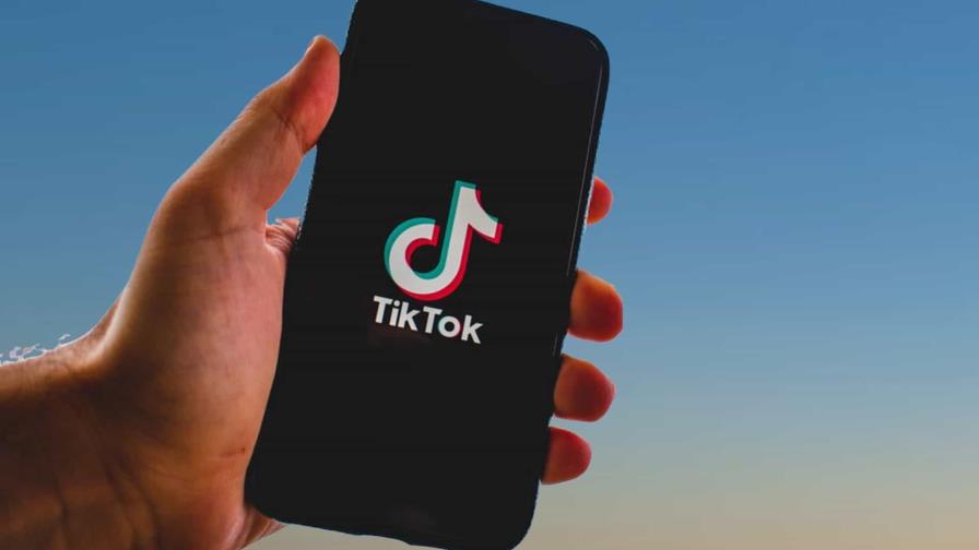 Malasia acusa a TikTok de no hacer suficiente para combatir las noticias falsas