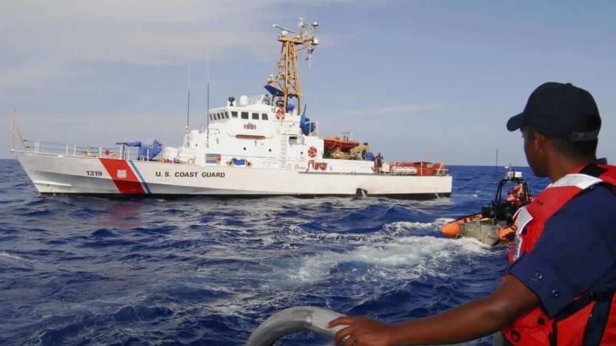 Guardia Costera repatria a 40 dominicanos y 13 haitianos tras intentar entrar a Puerto Rico