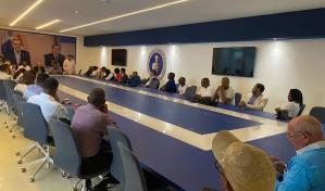 Comobis designa a Hamlet Mota Portes secretario general interino