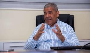 Hackean cuenta de WhatsApp a Darío Castillo, ministro de Administración Pública