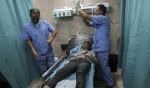 Los abarrotados hospitales en Gaza advierten de miles de muertes mientras se acaban los suministros