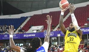 Dawson y Santos mantienen al Barias invicto en la semifinal