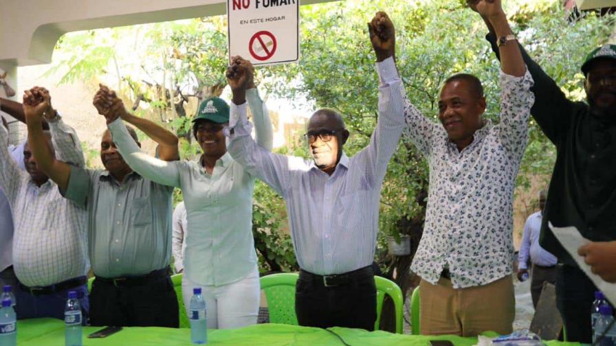 Dirigentes del PRM en Haina se juramentan en la Fuerza del Pueblo