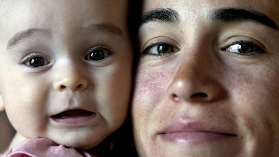 Deportistas-madres hacen equilibrismo con sus prioridades para competir en Panamericanos