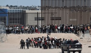 El gobierno de Biden llega a un pacto contra la separación de familias en la frontera sur