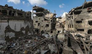 Miles de palestinos protestan en Cisjordania tras bombardeo que dejó 500 muertos en Gaza