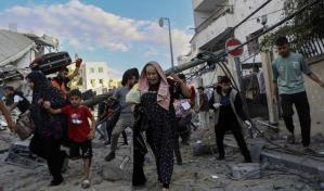 Biden condena el ataque al hospital de Gaza y dice que recopila información de lo sucedido