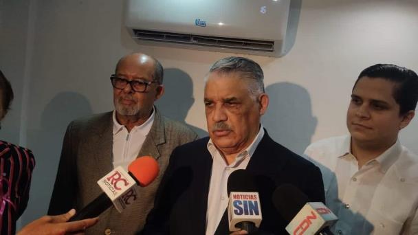 PLD, FP y PRD coordinan llevar 300 alianzas opositoras en todo el país