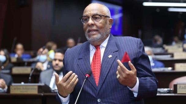PRM y PRSC “a punto de firmar” alianza para elecciones del 2024