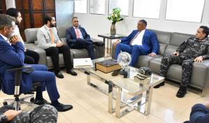 Instalarán dos nuevos corredores policiales para resguardar academias béisbol