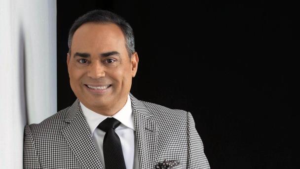 Tercera función para el concierto de Gilberto Santa Rosa en el Teatro Nacional