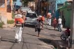 Salud Pública interviene sectores por dengue; residentes dicen medida es tardía