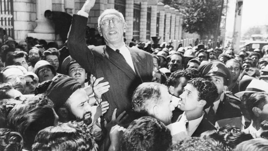 La CIA admite que el golpe de Estado que respaldó en Irán en 1953 fue antidemocrático La CIA admite que el golpe de Estado que respaldó en Irán en 1953 fue antidemocrático