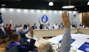 Héctor Acosta y Leyvi Bautista buscarán la reelección como senador y diputada