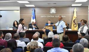 JCE realiza procedimiento de desempate en el nivel de regidores de las primarias del PRM