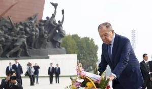 FBI: Empleados contratados en EEUU enviaron dinero a Corea del Norte