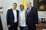Petro se reúne por separado con los embajadores de Israel y Palestina para promover la paz