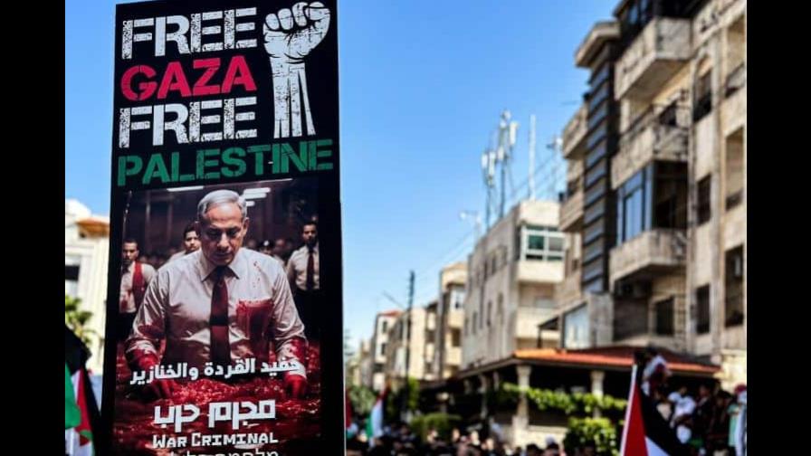 Hamás pide a los árabes y al resto del mundo que se movilicen por el pueblo palestino