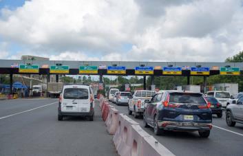Multas de RD$1,000 por uso de carriles de paso rápido sin dispositivo Multas de RD$1,000 por uso de carriles de paso rápido sin dispositivo