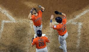 Altuve pone a los Astros a un triunfo de pasar a la Serie Mundial