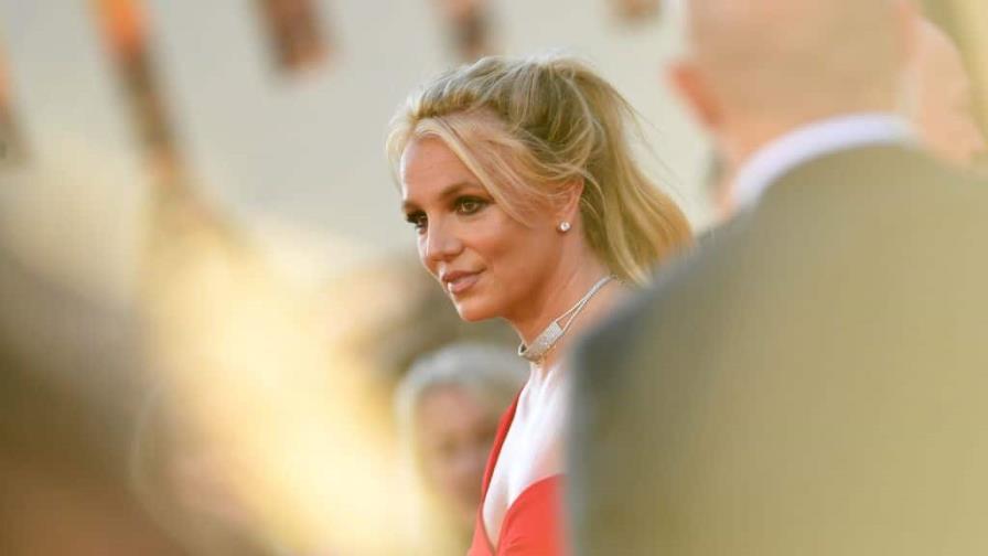 Vida íntima de Britney Spears al descubierto; dice fue obligada a tomar litio y que Justin Timberlake la dejó por SMS