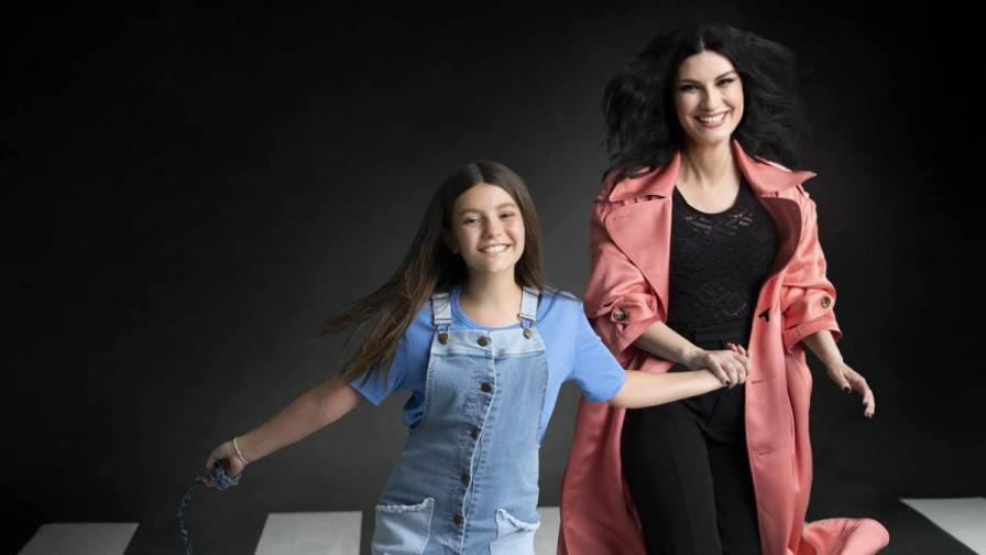 Laura Pausini canta con su hija Paola en un adelanto de su próximo disco