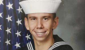LULAC honra a Brandon Caserta, un militar que abogó por ayuda mental para militares