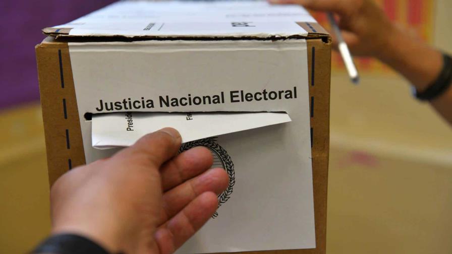 Justicia electoral rebate denuncias de irregularidades del entorno de Milei