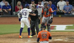 Grandes Ligas suspenden 2 juegos a Abreu; afirman que pitcher de Astros dio pelotazo intencional