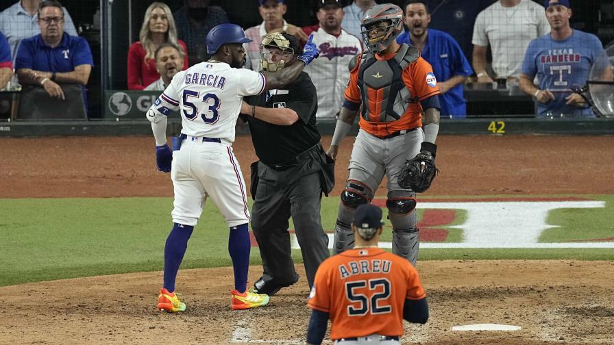 Grandes Ligas suspenden 2 juegos a Abreu; afirman que pitcher de Astros dio pelotazo intencional