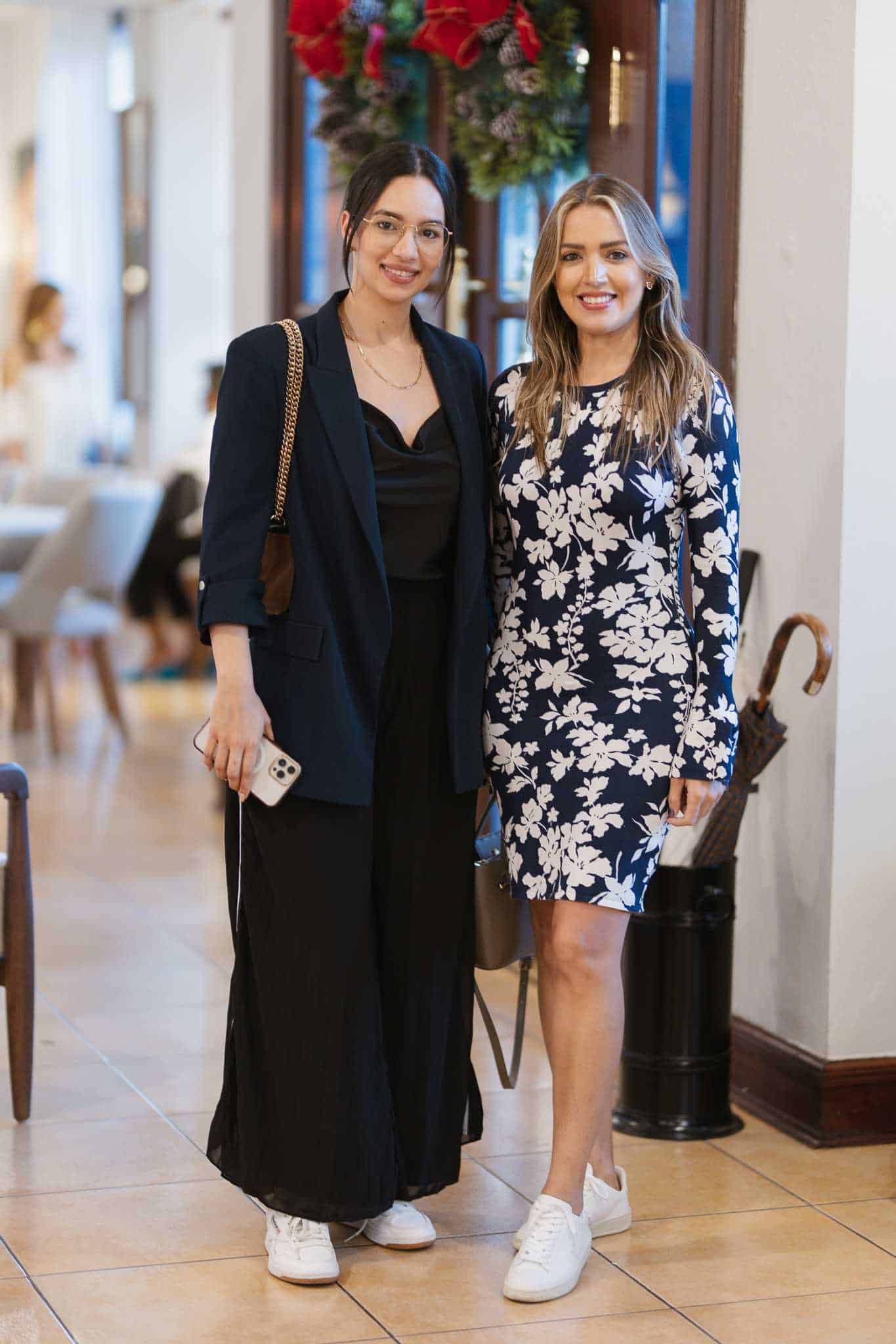 Magda López y Jeimi Ross. 