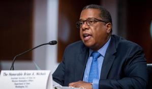 Un alto funcionario de EE.UU. viaja a Guatemala para hablar sobre la transición presidencial