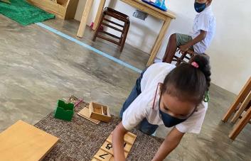 ONG de EE.UU. brinda educación Montessori a 6,500 niños de escasos recursos de Cabarete