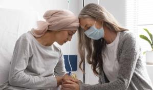 El apoyo emocional es vital para las pacientes que luchan contra el cáncer de mama