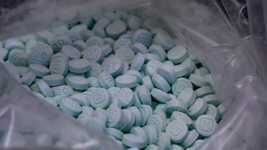 Hombre de Florida condenado a 21 años de cárcel por fabricar pastillas con fentanilo