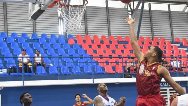 Baloncesto universitario llega a semifinales