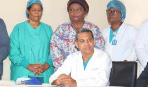 Unas 18 mujeres son operadas en jornada gratuita de cirugía reducción y reconstrucción mamaria