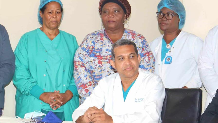 Unas 18 mujeres son operadas en jornada gratuita de cirugía reducción y reconstrucción mamaria