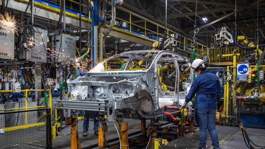 La huelga automotriz en EE.UU. paraliza la planta de GM que produce los Chevrolet Tahoe