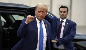 Abogados de Trump piden desestimar por inconstitucional el juicio federal por asalto al Capitolio