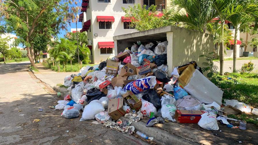 Estudio revela cada dominicano produce un promedio de 2.2 libras de basura al día