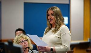 Otra acusada en el caso de Georgia se declara culpable y podr&aacute; declarar contra Trump