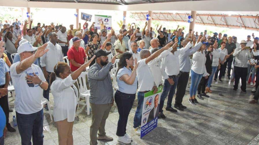 Ocho movimientos políticos respaldan candidatura de Abinader en Bonao